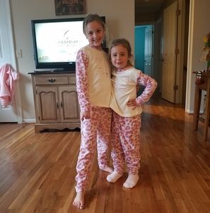 Meet your Posher, Gailandlarry